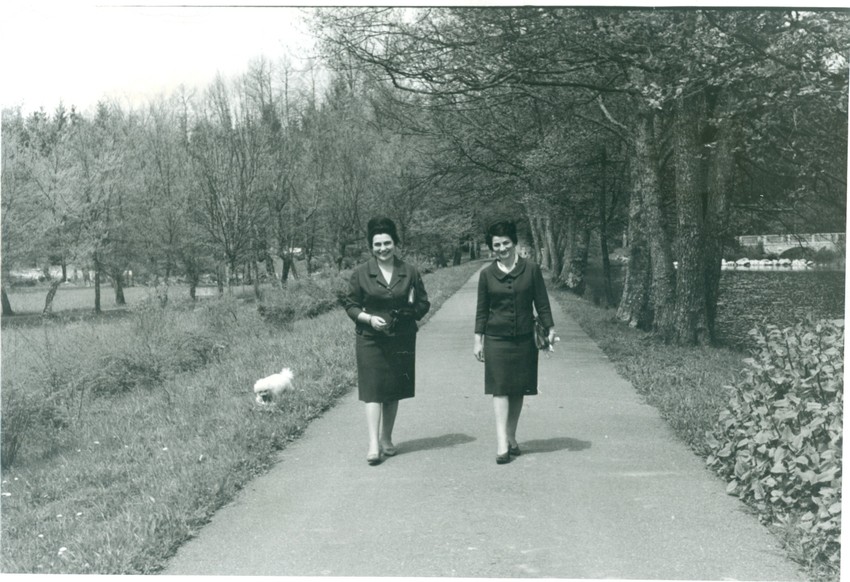 Jovanka Broz sa sestrom Nadom Budsavljević