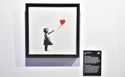 'Banksy inspiruje całe pokolenia'. Jego prace można oglądać w Warszawie