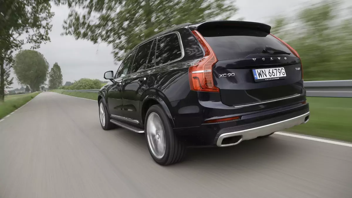 Volvo XC90 T6