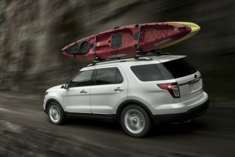 Ford Explorer pod nowym przykryciem