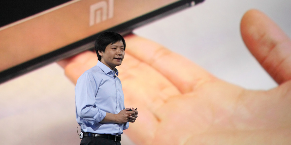 Xiaomi oferuje około 12 smartfonów w przedziale cenowym od 120 do ponad 700 dolarów. I to właśnie niską ceną telefonów spółka chce konkurować z rywalami.