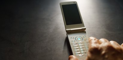 Oszustwo przy zakupie telefonu komórkowego. Zatrzymany ma 15 lat!