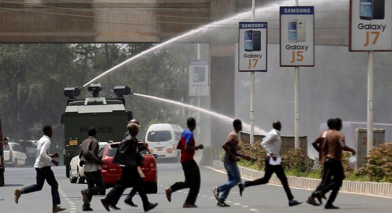 Kenyan police use water cannon to disperse protesters