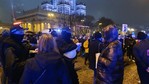 Warszawa. Uczestników protestu na Placu Defilad otoczyła policja