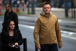 "Kaczyński jest za słaby, żeby rządzić. Wciąż za mocny, żeby oddać władzę"