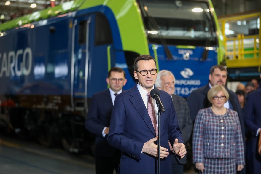 18 maja 2023 r., premier Mateusz Morawiecki podczas wizyty w zakładach Newagu