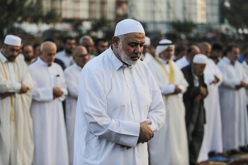 Ismail Hanijeh predvodi molitvu u Gaza Sitiju prvog dana Kurbana-bajrama 21. avgusta 2018.