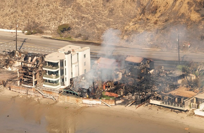 Kuća Dejvida Stajnera u Malibuu nakon požara