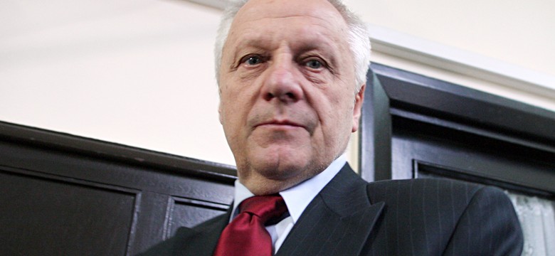 Niesiołowski nie musi przepraszać Kaczyńskiego