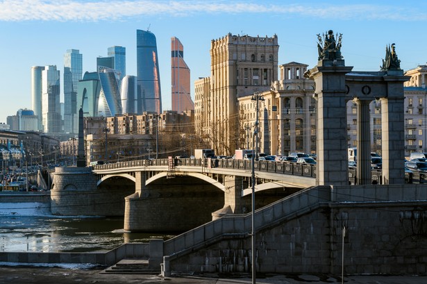 W kilku miejscach w Moskwie rozmieszczono systemy obrony przeciwlotniczej i przeciwrakietowej S-400