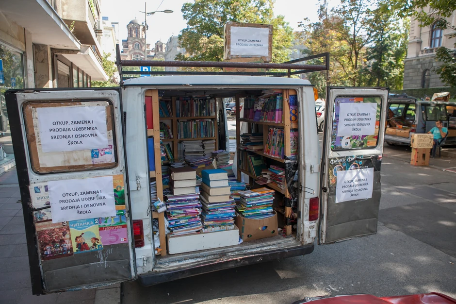 Udžbenici u Kosovskoj ili "bulevaru knjiga"