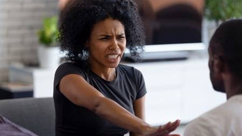 5 ways to deal with the “side chick” in your man’s life