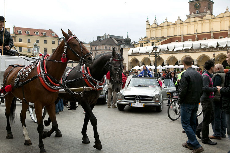 Mercedes: gwiazdy zdobyły krakowski rynek