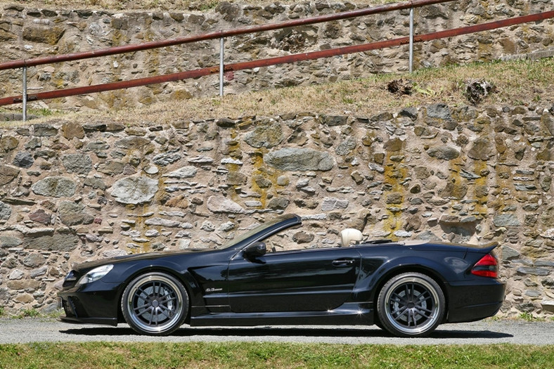 Ten Mercedes SL63 AMG kosztuje że ho, ho