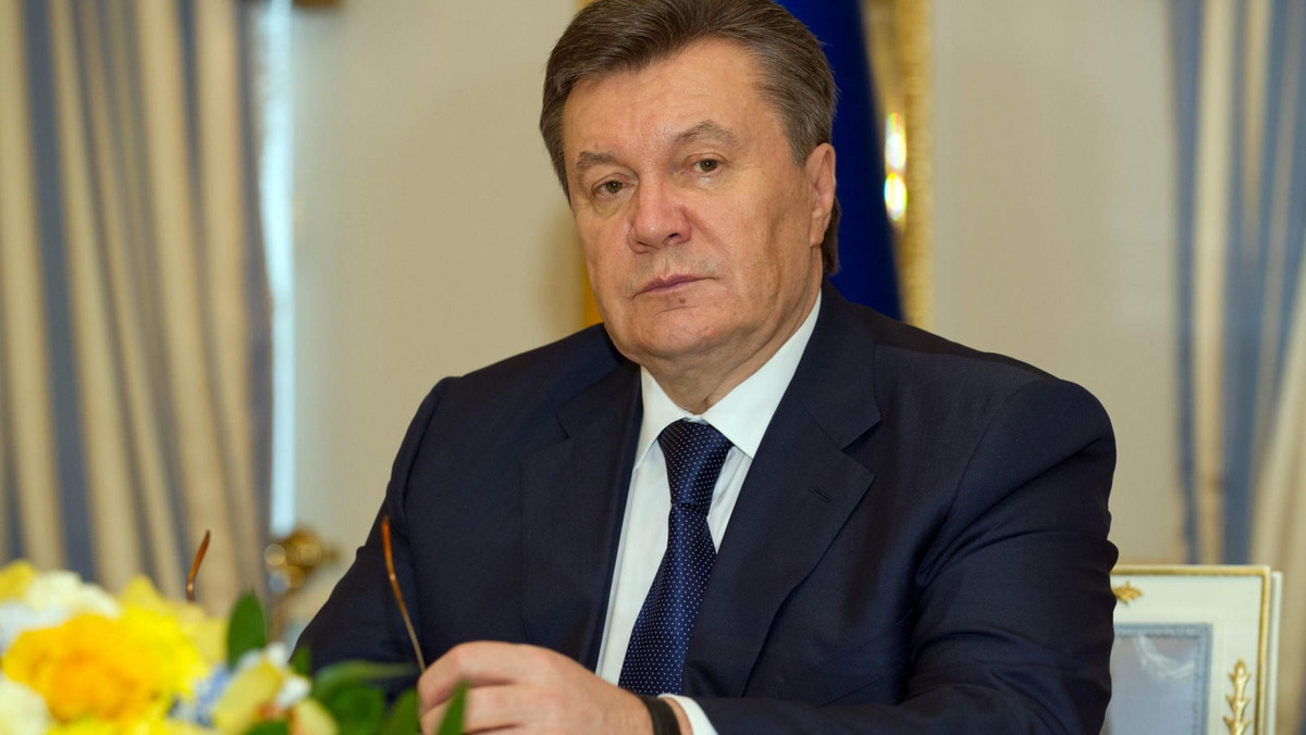 Rząd Szwajcarii podjął w czwartek decyzję o zamrożeniu środków finansowych, jakie może mieć na kontach bankowych w tym kraju obalony prezydent Ukrainy Wiktor Janukowycz.