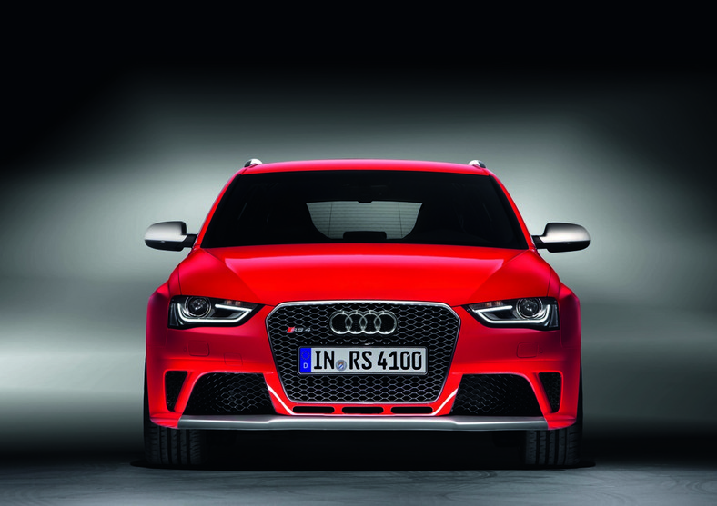 Audi RS4 Avant: Rodzinny sportowiec