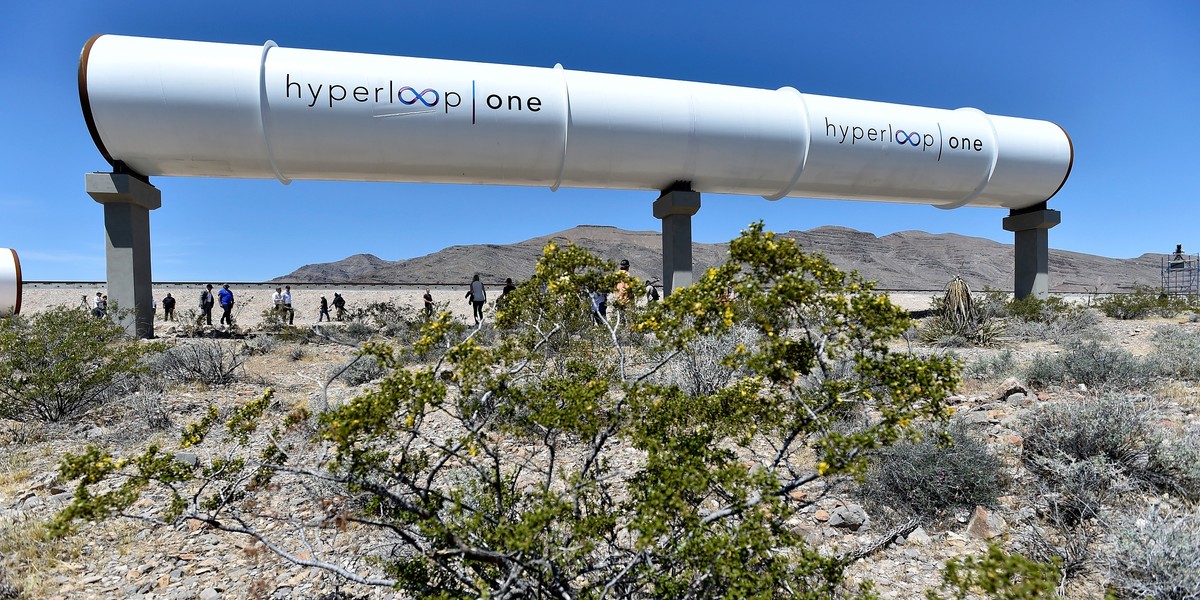 Hyperloop One podczas testów na pustyni w Newadzie