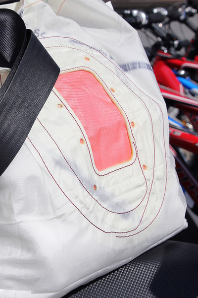 ecoAirBag – najnowsza moda na torby z odzysku | Ofeminin