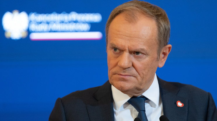 A magyar miniszterelnöknek üzent Donald Tusk / Fotó: Northfoto