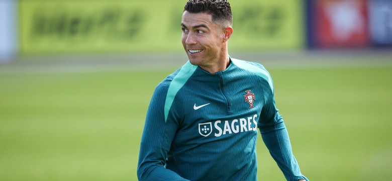 Cristiano Ronaldo przyłapany za kierownicą Ferrari wartego prawie 9 milionów zł