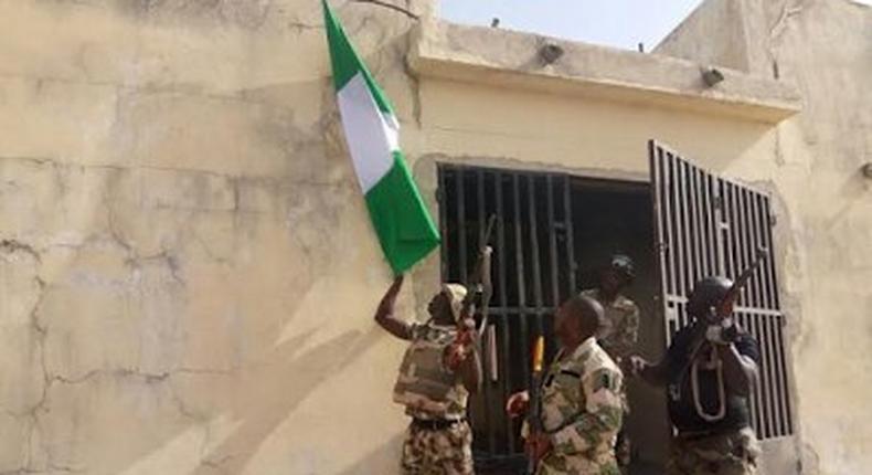 Nigerian soldiers rescue Boko Haram prisoners in Borno