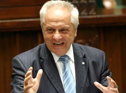 Niesiołowski: Kaczyński kłamie nawet przez sen