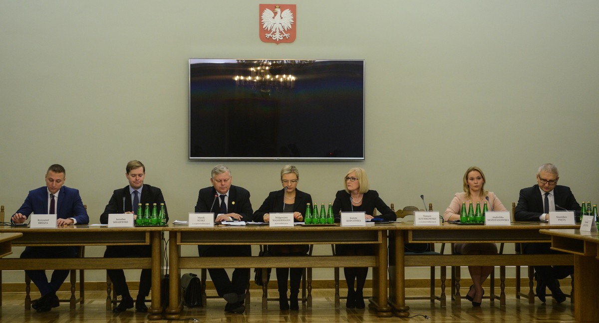 Komisja śledcza ds. amber gold