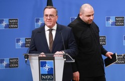 "Pokój w Ukrainie poza zasięgiem". NATO przygotowało mocną odpowiedź dla Rosji