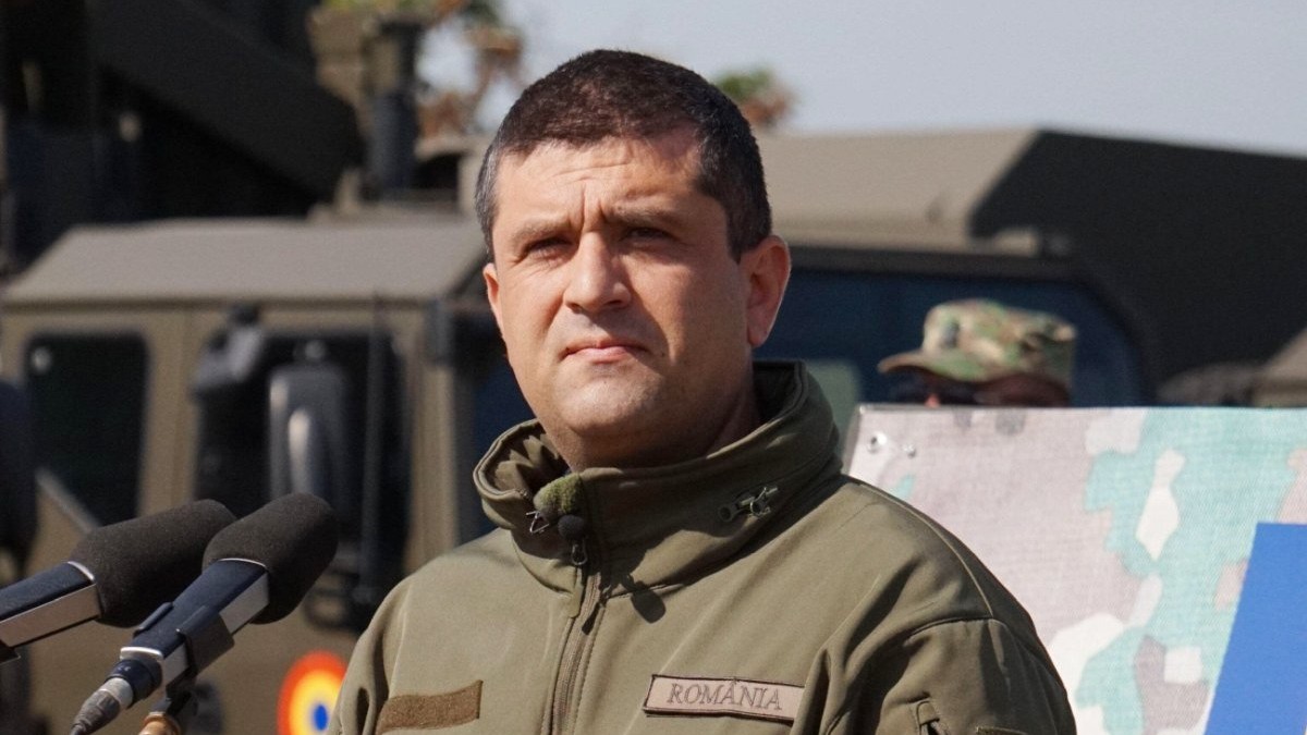 Radu Miruţă s-a enervat pe Executivul majoritar PSD: „Un guvern al ruşinii. Unii au probleme majore de legalitate şi moralitate”. Nici PNL nu a scăpat de critici