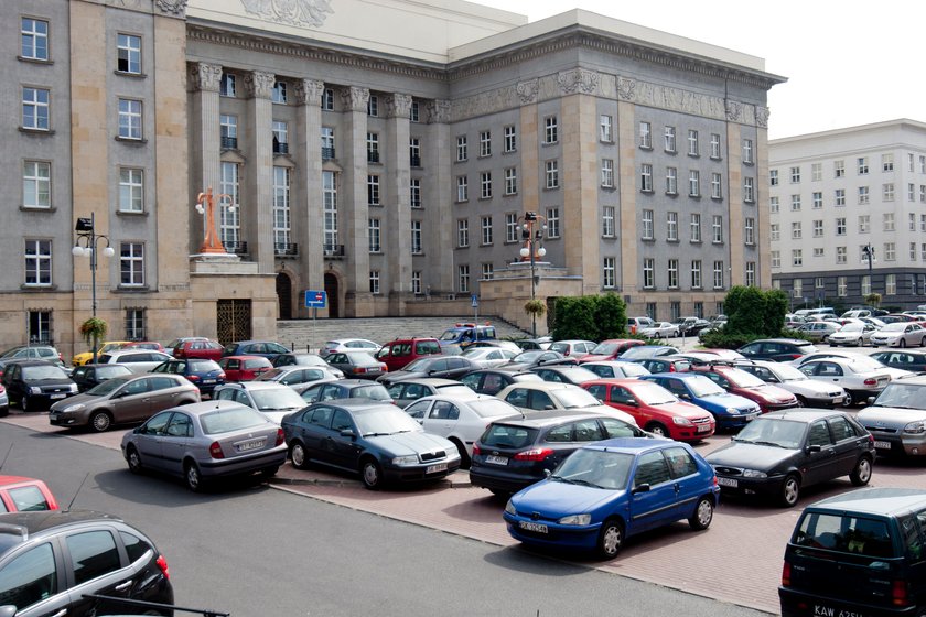 parking urząd marszałkowski katowice