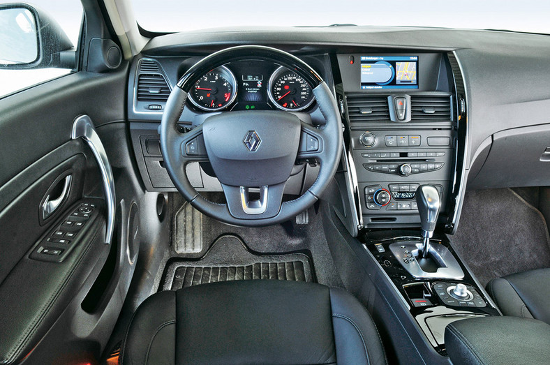 Citroen C5 kontra Renault Latitude i Skoda Superb: szukamy ekonomicznej limuzyny dla biznesmena