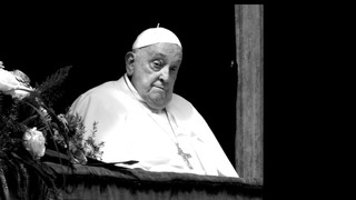 'Ogniem wypalił korupcję i koterie'. Tygodnik Powszechny o papieżu Franciszku