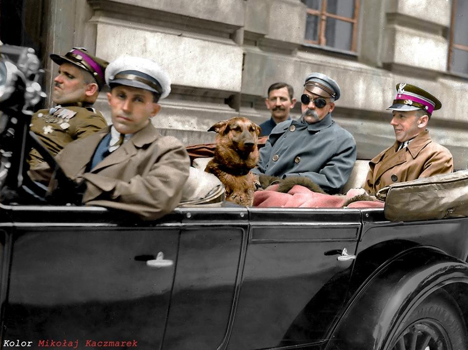 Wyjazd Józefa Piłsudskiego z Warszawy do Sulejówka (fot. NAC)