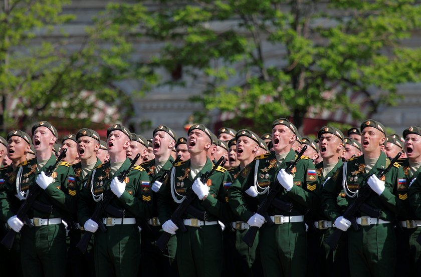 Gigantyczna defilada w Moskwie. Rosja straszy świat potęgą militarną