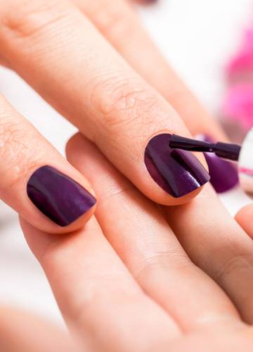 Hybryda Krok Po Kroku Jak Zrobic Jak Uratowac Zniszczone Paznokcie Ofeminin