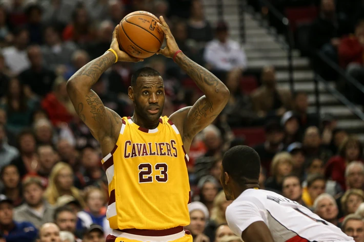 13. LeBron James – 640 mln dol.