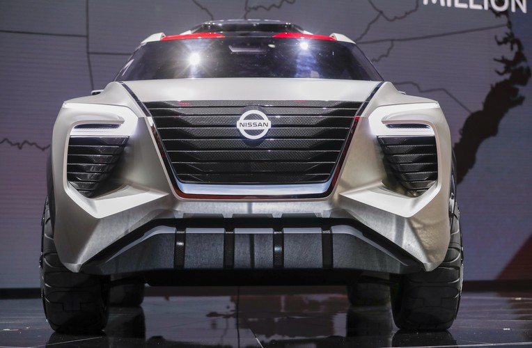 Nissan X motion concept crossover SUV