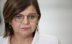 Komorowski nie pojawi się na marszu Tuska? "Nie będziemy do nikogo indywidualnego zaproszenia wysyłać"