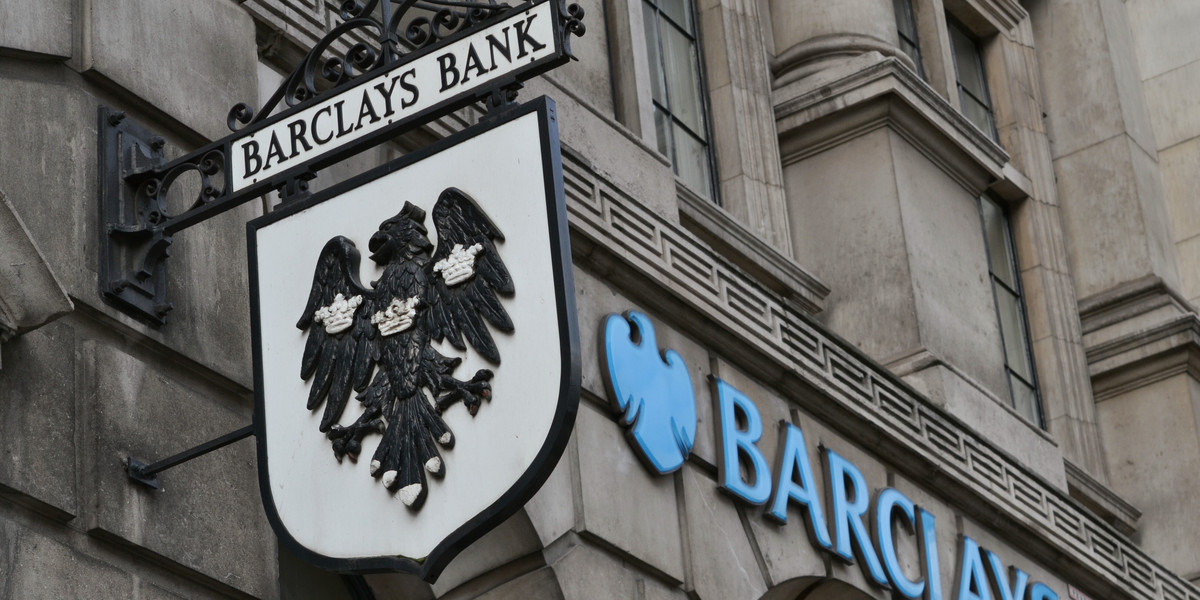 Barclays to jeden z brytyjskich banków, który został ukarany za zamykanie kont niektórym klientom.