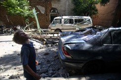 Rosyjskie samoloty zbombardowały w Syrii bazę, z której korzystały USA. 'WSJ': Chodziło o wywarcie presji