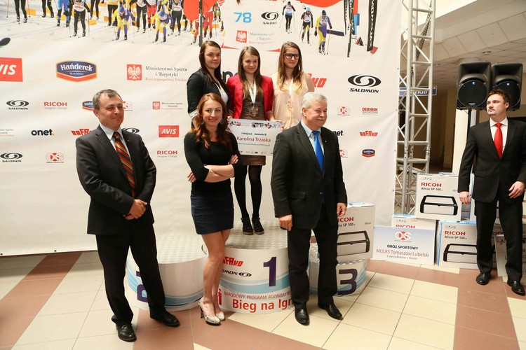 Justyna Kowalczyk w szpilkach i mini. Poczuła wiosnę