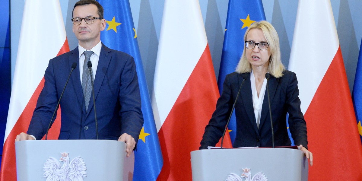 Teresa Czerwińska i Mateusz Morawiecki mają różne zdania ws. utworzenia Rzecznika Praw Podatnika