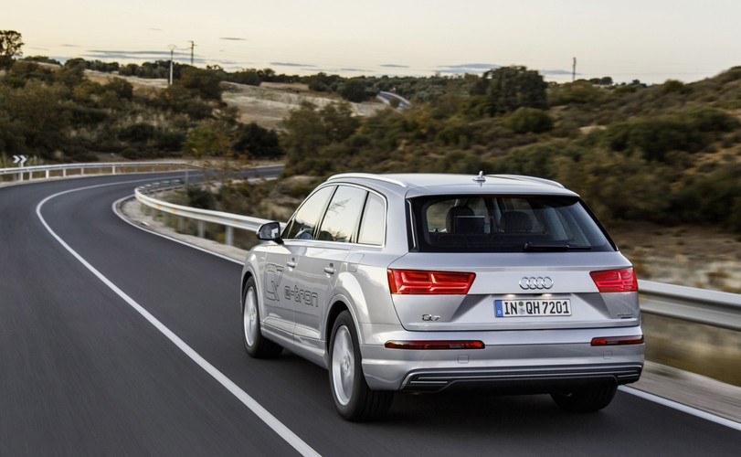 Audi Q7 e-tron 3.0 TDI quattro