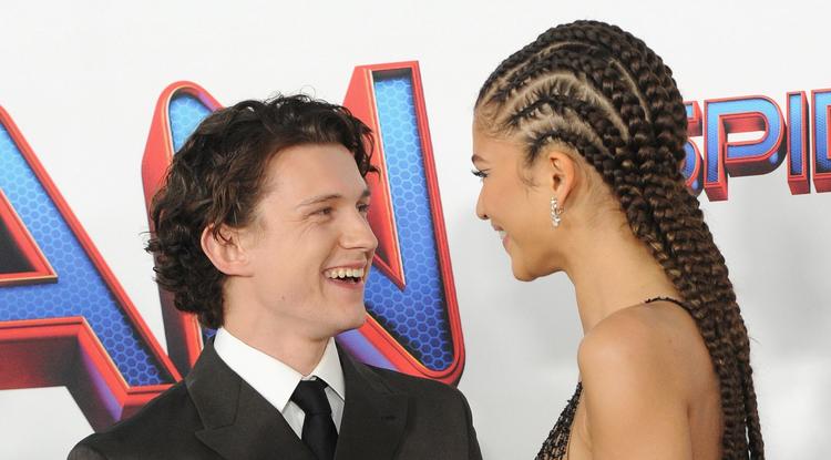 Tom Holland és Zendaya a Pókember: Nincs visszaút Los Angeles-i premierjén