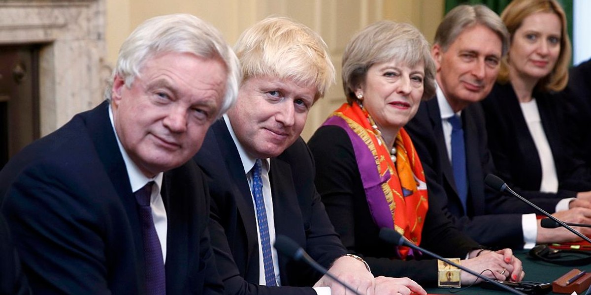 Od lewej: David Davis, Boris Johnson, Theresa May, Philip Hammond i Amber Rudd