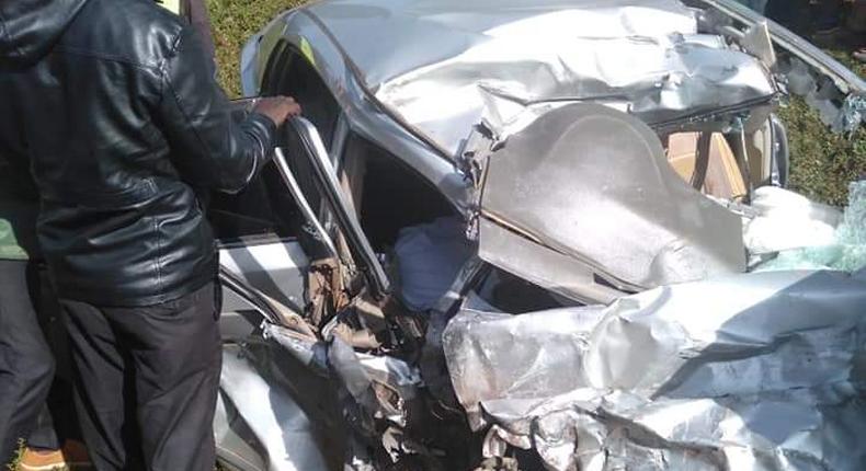 Scene of the accident where a saloon car from Ting'a rammed into a lorry in Nyamira County (Twitter)