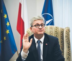 Szef BBN o akcji w kwaterze NATO: Lepiej byłoby zaszczepić najpierw premiera