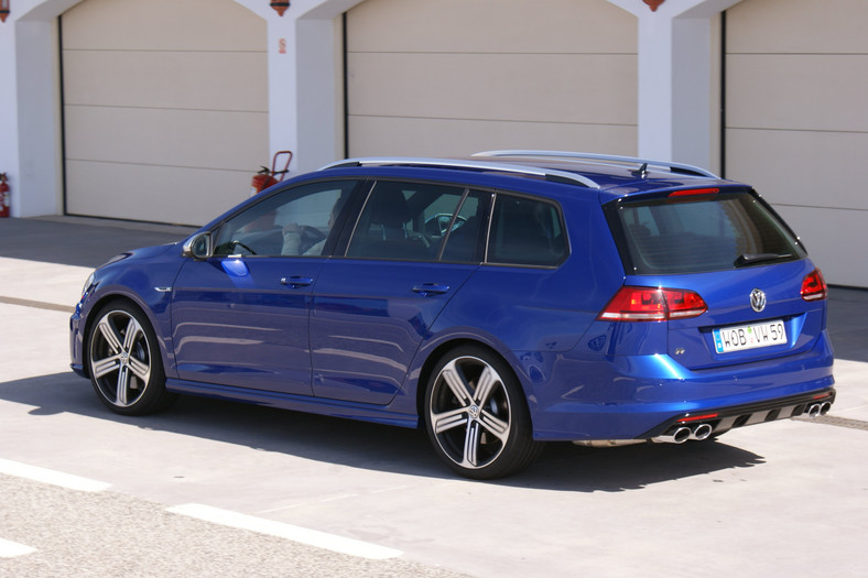 Volkswagen Golf R Variant