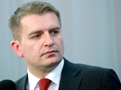 Poseł Lewicy pozwie Korwina-Mikke