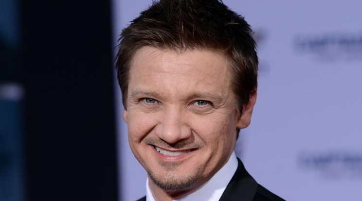 Jeremy Renner (43) - Fotó: Northfoto